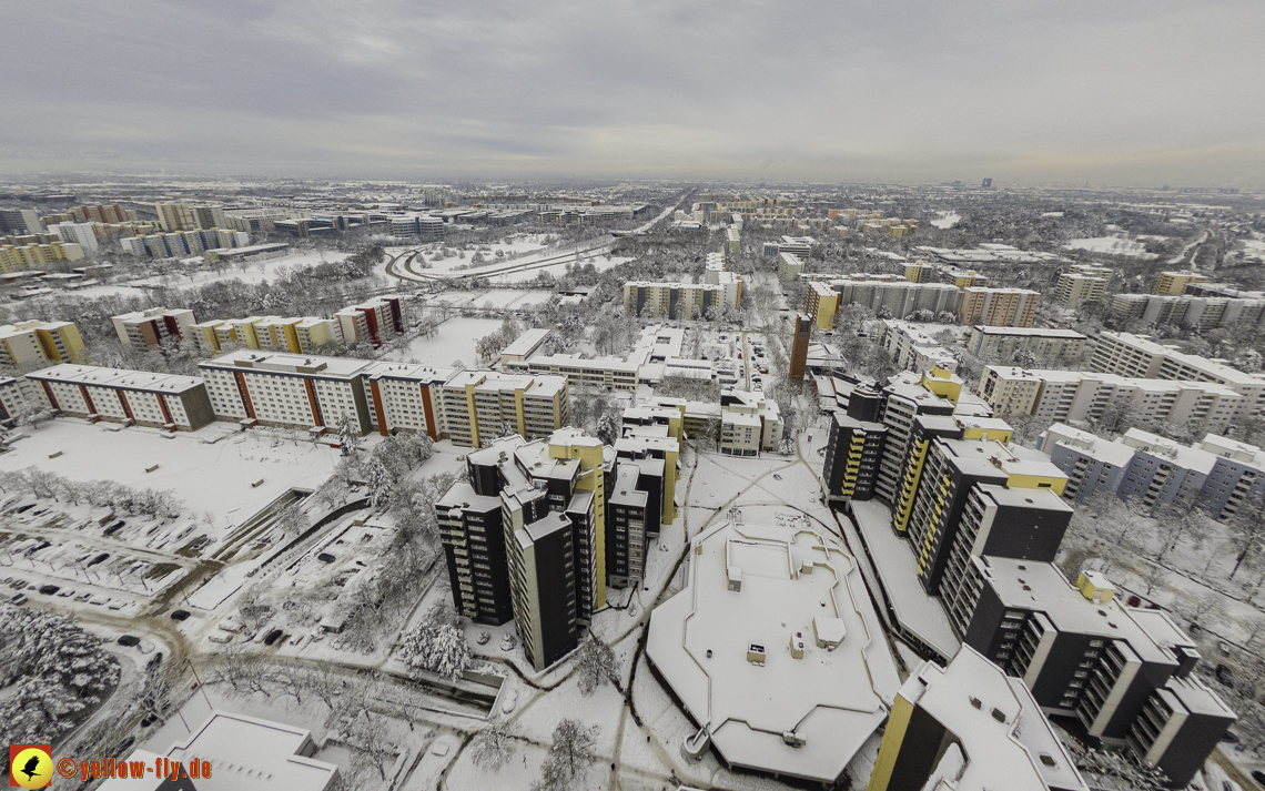 04.12.2021 - Karl-Marx-Ring und Marx-Zentrum in Neuperlach